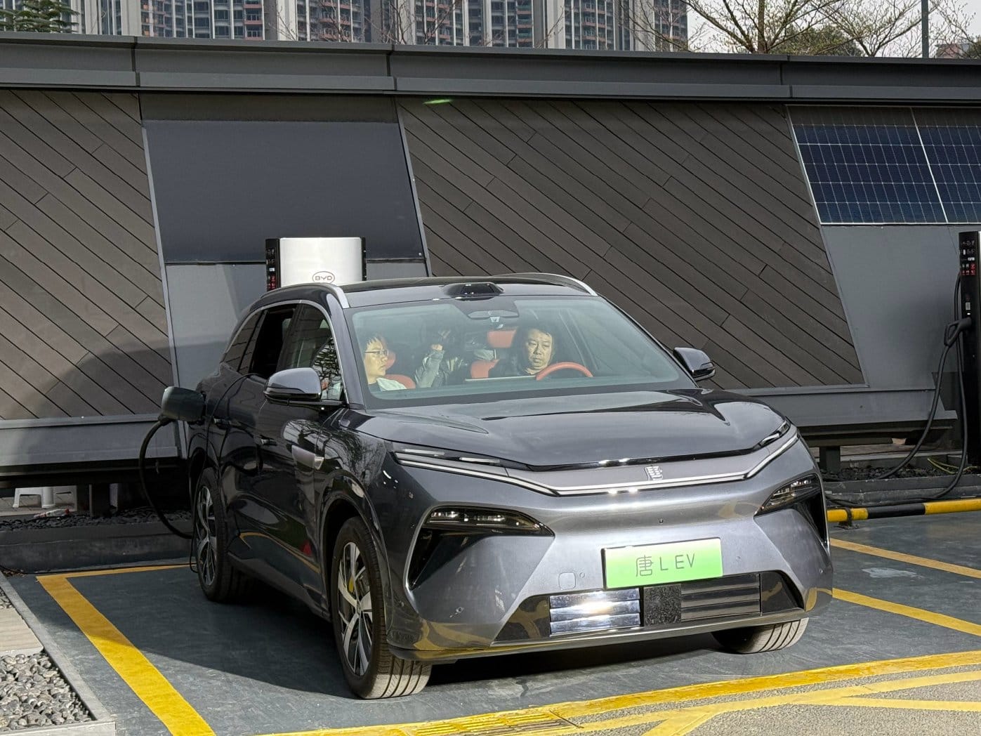 GmP7yyUbwAAvv9G x.comTychodeFeijter 3