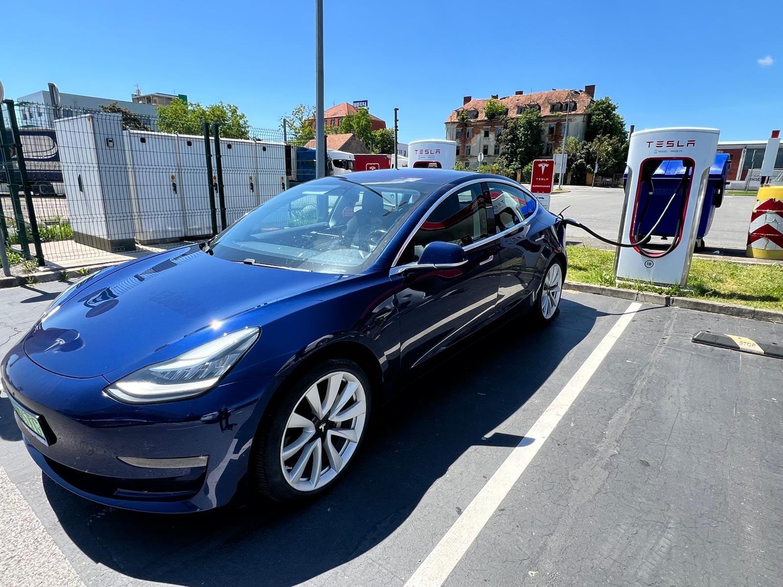 samochód elektryczny