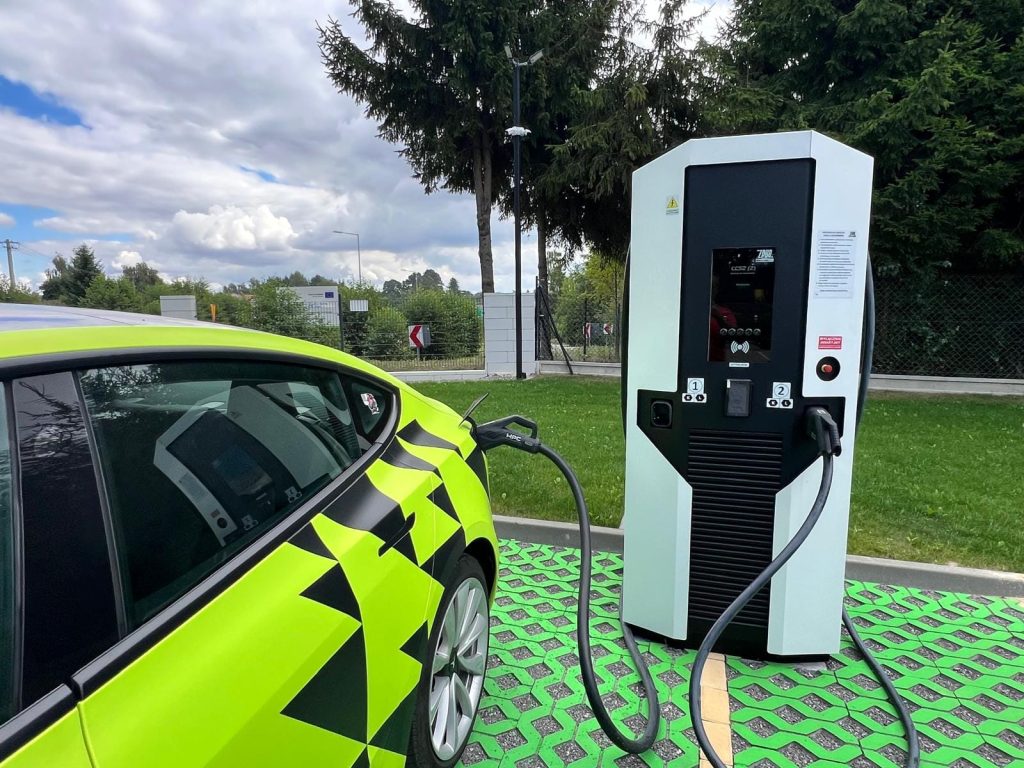 Stacja o mocy 400 kW